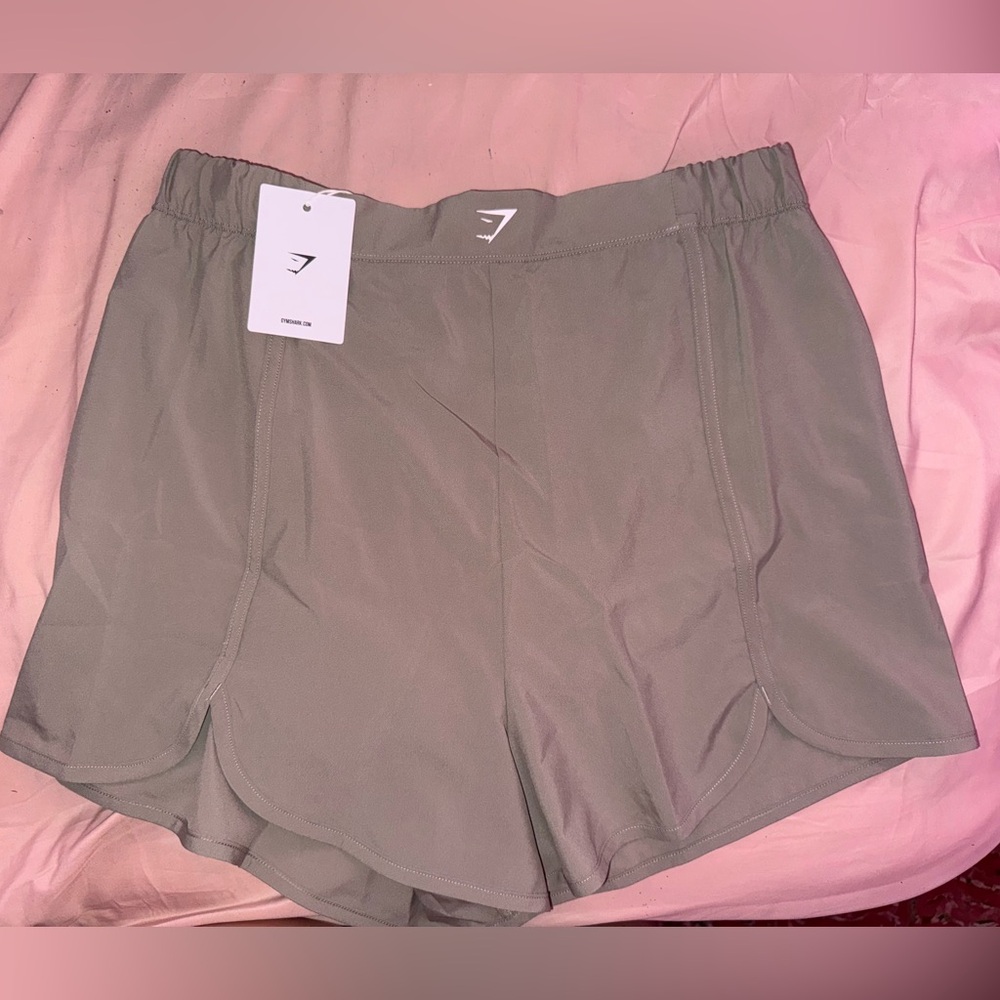 Gymshark short NEW